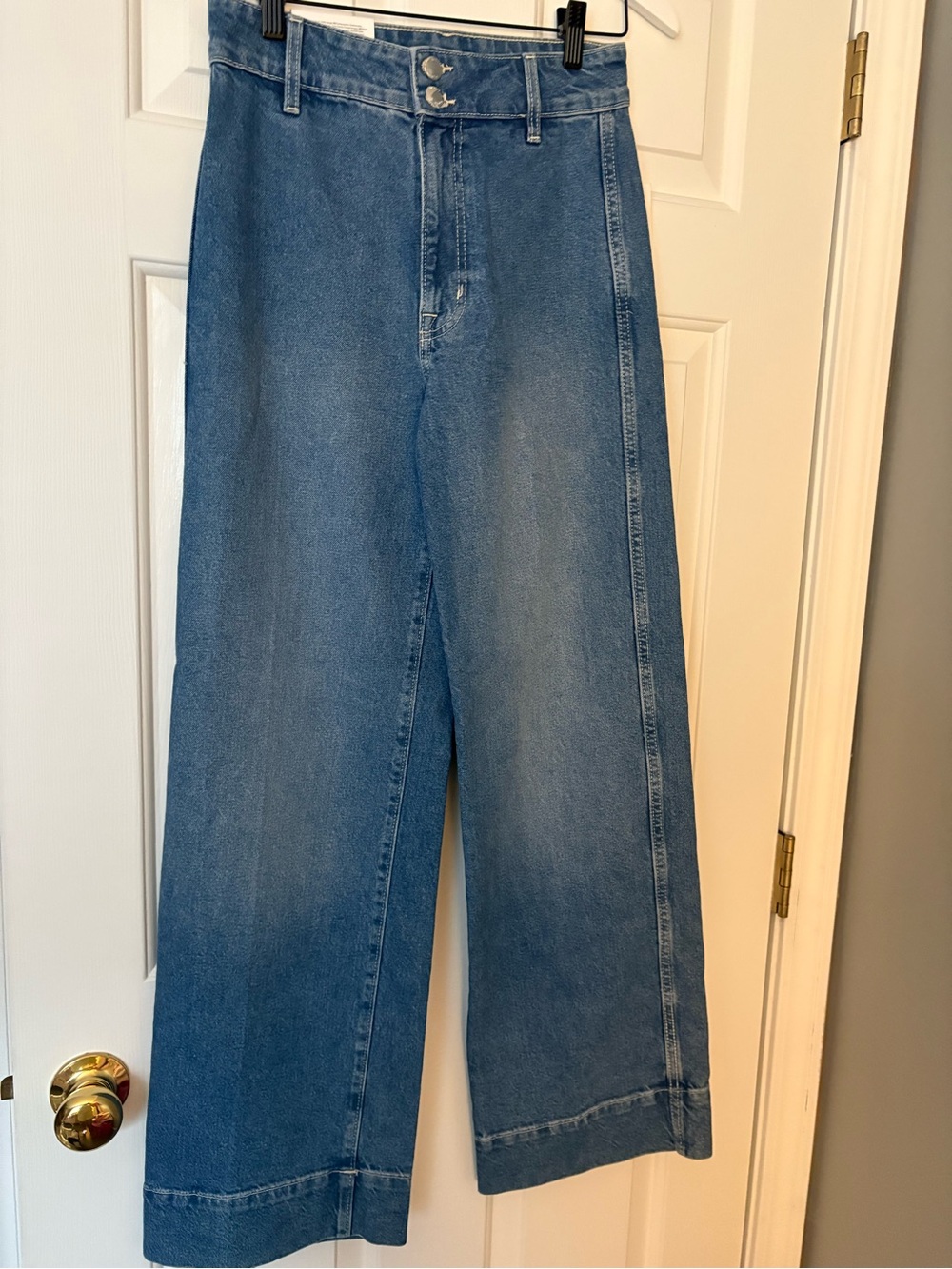 H&M Light Blue Relaxed Wide-Leg Jeans - Women's